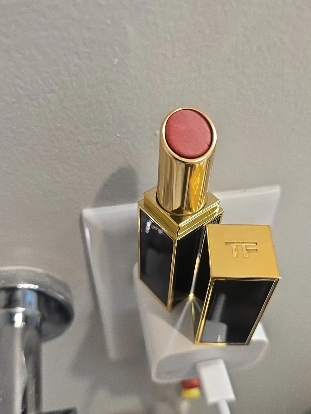 Tom Ford Lip Satin Matte 52 Naked Rose Lipstick